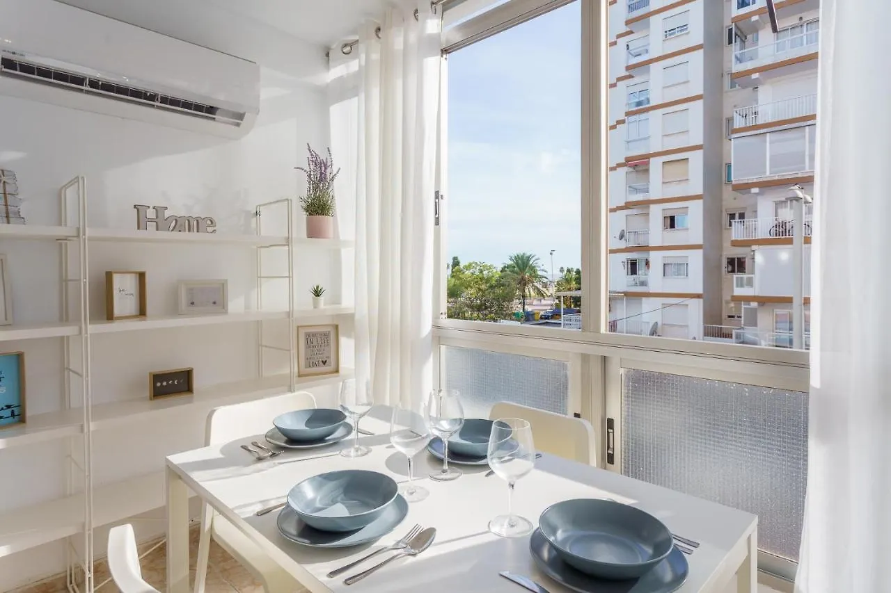 Apartamento California A Un Paso De La Playa Hotel Torre Del Mar Apartment