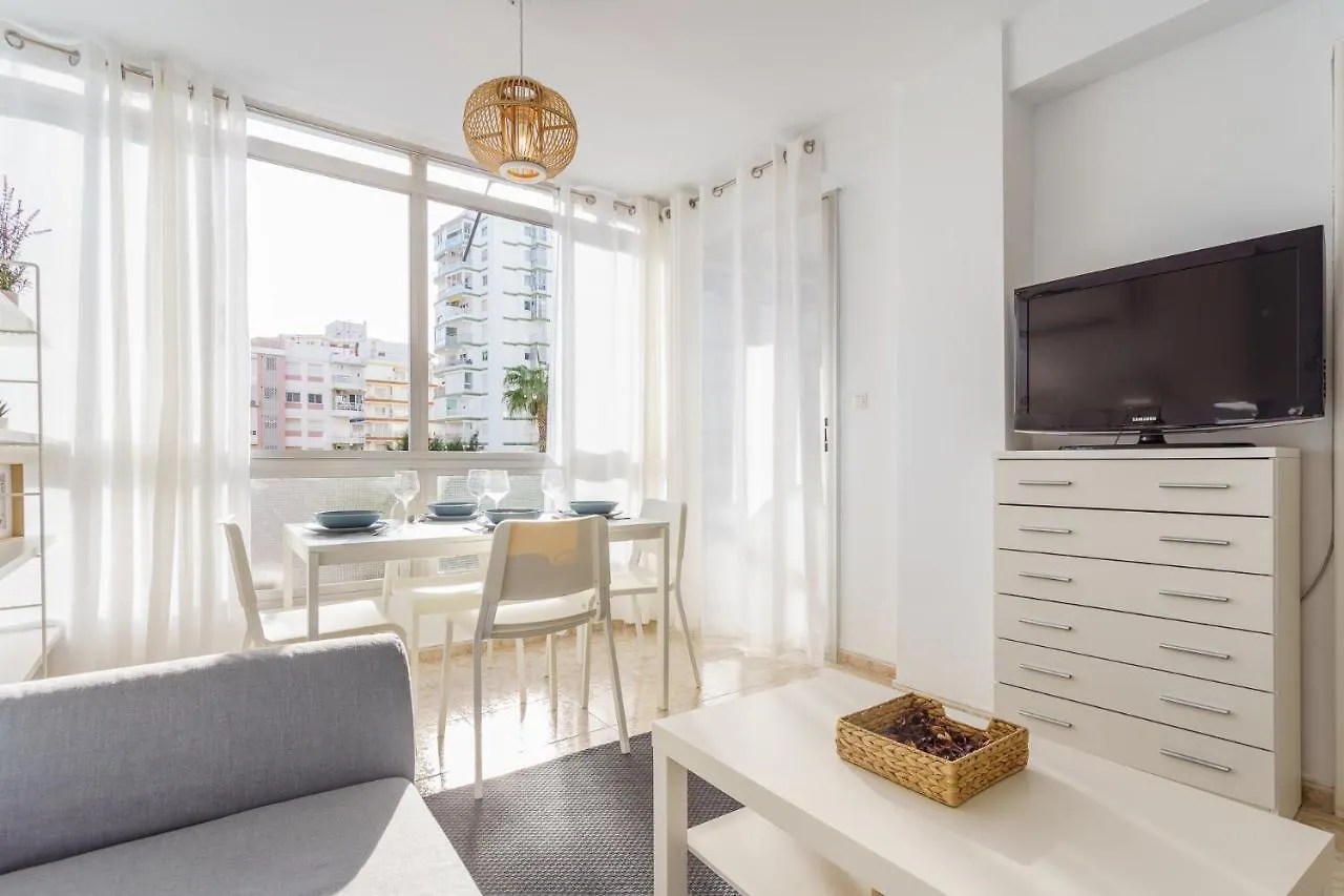 Apartamento California A Un Paso De La Playa Hotel Torre Del Mar